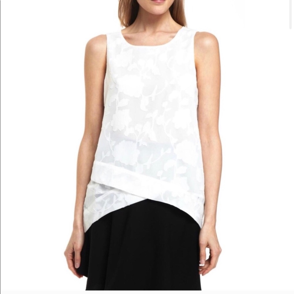 Cooper & ella white flower sleeves top.